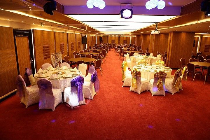 Atasehir Palace Hotel & Conference Estambul Exterior foto